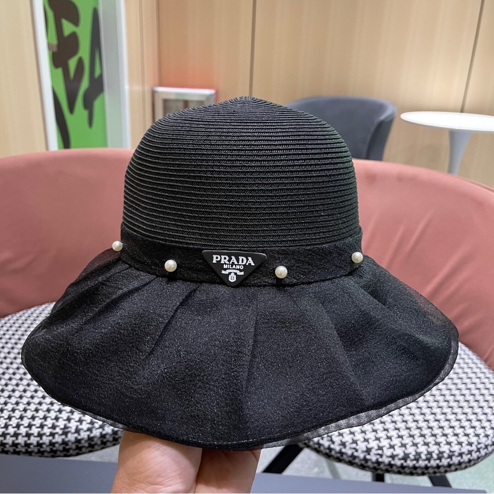 Prada Black Re-Nylon Bucket Hat with Triangle Logo